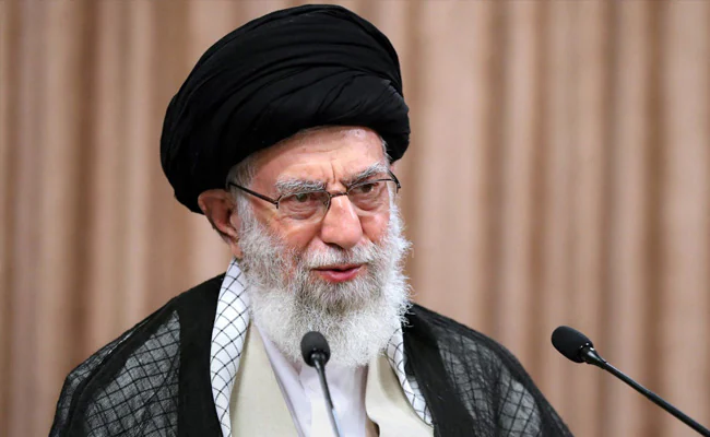 254soh38_ayatollah-ali-khamenei-afp_625x300_07_May_21