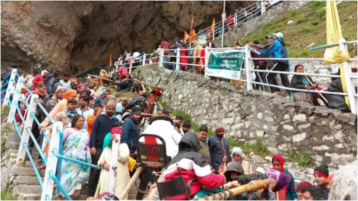 Pak's ISI Plotting With Khalistani Terror Group To Disrupt Amarnath Yatra Officials