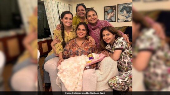 Richa Chadha And Her Newborn Baby Pose With Maasis - Shabana Azmi, Dia Mirza, Urmila Matondkar