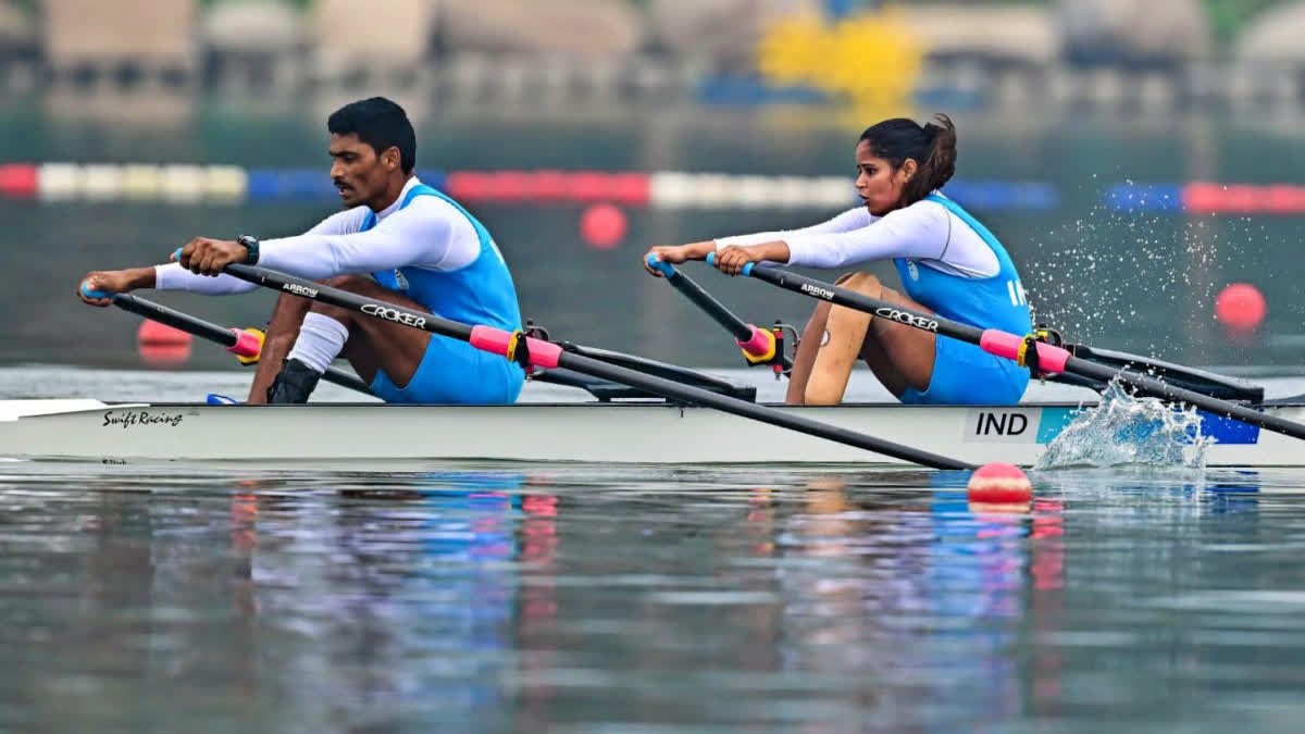 Rowing At Olympics 2024: बलराज पंवार हीट में रहे चौथे स्थान पर, अब रेपेचेज में लेंगे हिस्सा, क्वार्टर फाइनल में जगह बनाने पर होंगी नजरें