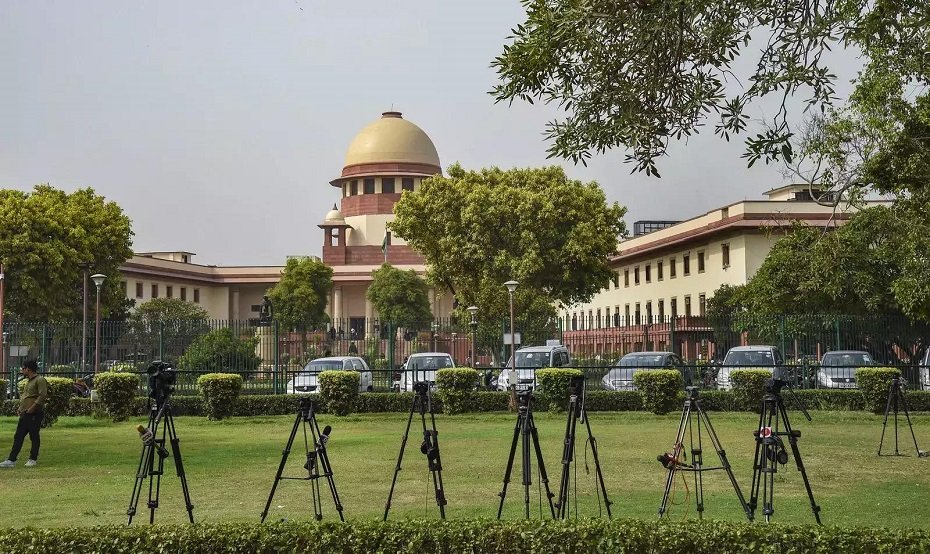 Supreme Court Wonders Why PILs Are Filed When Constructions Happen In Country